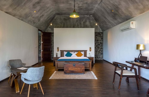 Udumbanchola Villa | Elakai Munnar