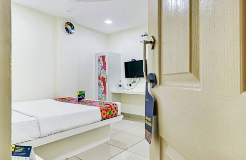 Mylapore Hotel | FabHotel Colors Service Apartment