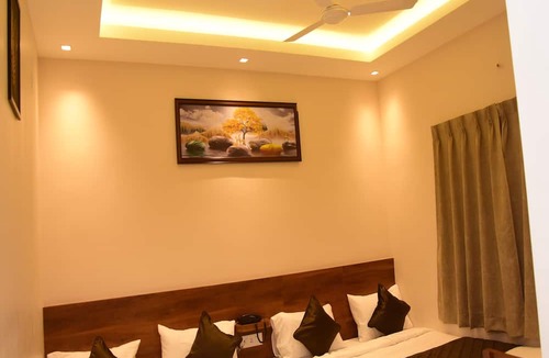 Periyur Hotel | Dass Paradise
