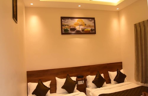 Periyur Hotel | Dass Paradise
