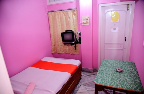 Goalpara Bed & Breakfast | Hotel Moon Moon