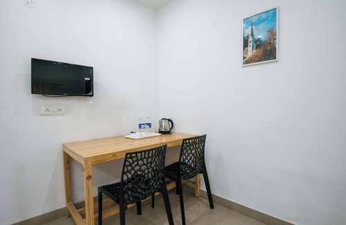 Phase 1 Hotel | Treebo Empire Executive, Hinjewadi