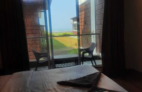 Murud-Harnai Hotel | Coastal Bay Beach Resort