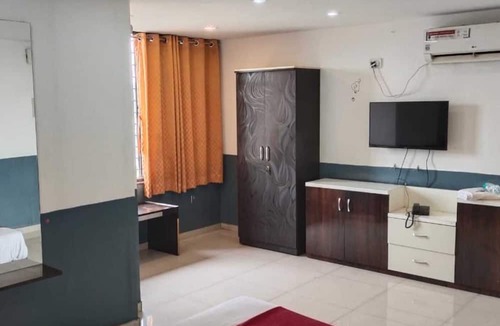Mahalunge Ingale Hotel | Renuka Executive