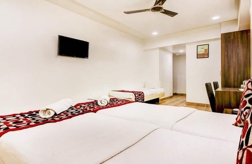 Belapur Hotel | Krishna Avatar Stay Inn