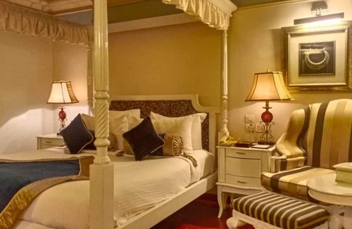 Sadar Hotel | Tuli Imperial