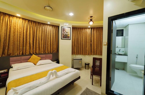Kurla West Hotel | LA Hotel Metro