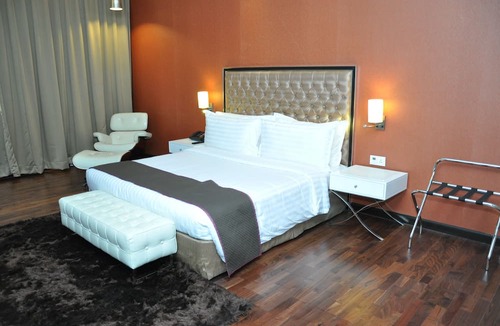 Pardi Hotel | The Deltin Hotel