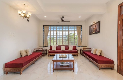 Ambavna Villa | CosmicStays Ekantam - Mountain View Villa near Pune
