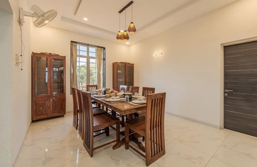 Ambavna Villa | CosmicStays Ekantam - Mountain View Villa near Pune