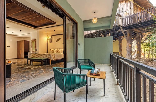 Avarghani Hotel | Sterling Padam Pench