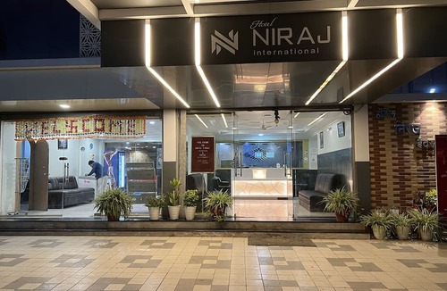 Parbhani Hotel | HOTEL NIRAJ INTERNATIONAL