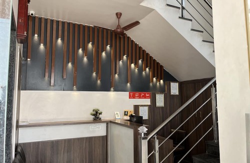 Chittoor Hotel | HSM Grand
