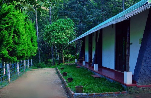 Ramakkalmedu Hotel | Punarjani Ayurvedic Resorts