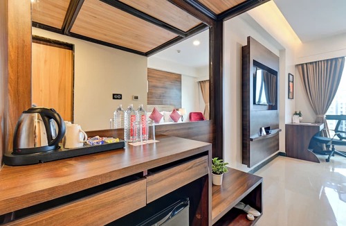 Wakad Hotel | Hotel Tip Top International