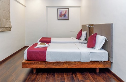 Jogeshwari West Hotel | J Hotel and Banquets
