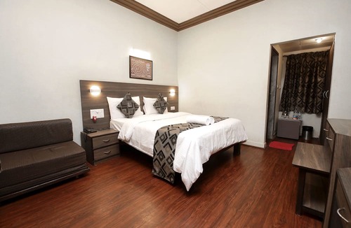 Matheran Hotel | Westend Hotel
