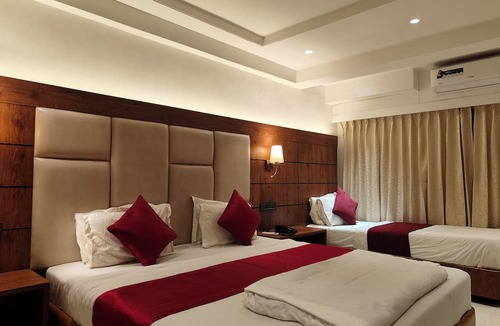 Shirdi Hotel | Hotel Anand Palace