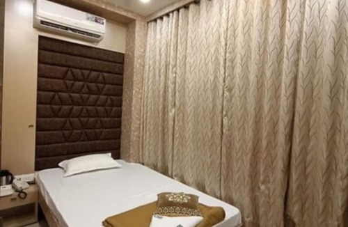 Borivali East Hotel | Hotel Nice Stay