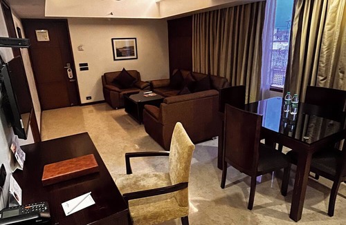 Adyar Hotel | The Ocean Pearl
