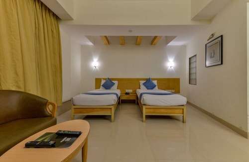 Juhu Hotel | Hotel Ajanta Juhu near Juhu Beach