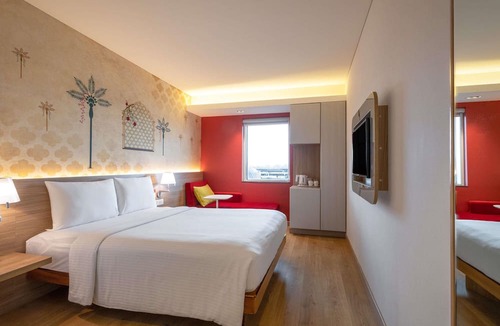 Vile Parle East Hotel | ibis Mumbai Airport Hotel