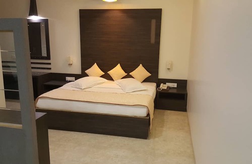 Bawal Hotel | Hotel Kanishk