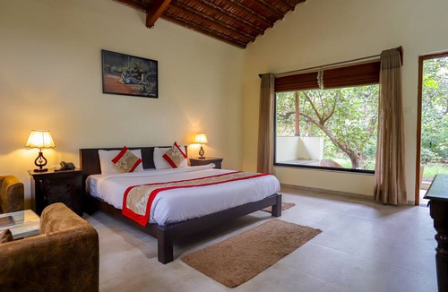 Chandrapur Hotel | Jharna Resort