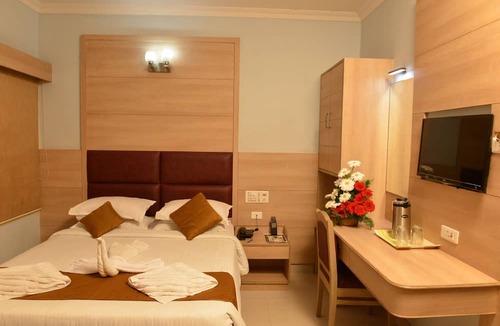 Vannarpettai Hotel | Sree Bharani Hotels