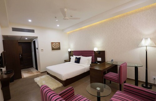 Cidco Hotel | The One Hotel