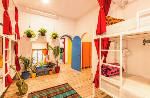 Panch Batti Hostel | goSTOPS Lite Jaipur