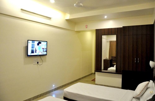 Ahmednagar Hotel | Hotel Gulmohar Pride