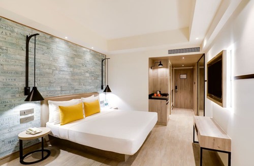 Marol Hotel | Lemon Tree Premier Mumbai Intl. Airport
