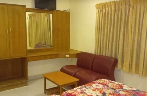 Tenkasi Hotel | Krishna Tourist Home