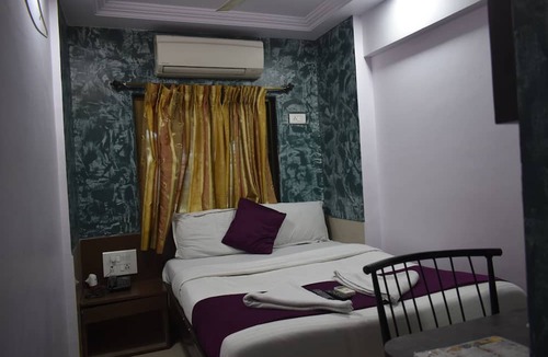 Bandra East Hotel | Hotel Arma Court