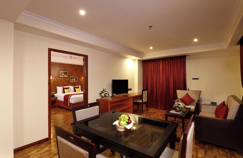 Kochi Hotel | JVK Park Hotel