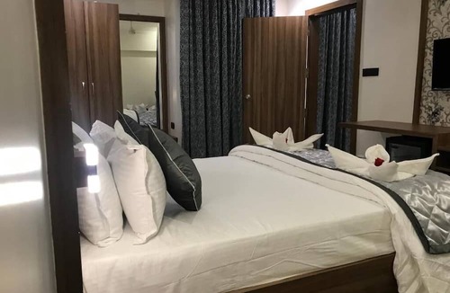 Solapur Hotel | Kyriad Hotel Solapur