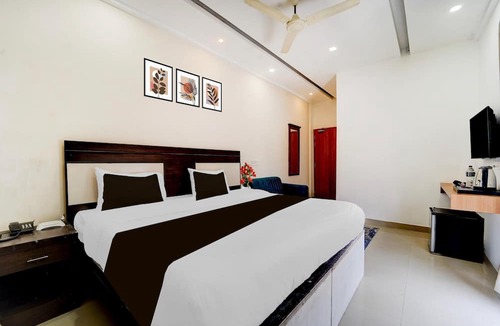 Mamangalam House | Deluxe Keyen Arcade