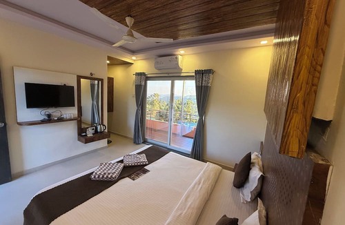 Medha Hotel | Hotel Mahabaleswer Mount View