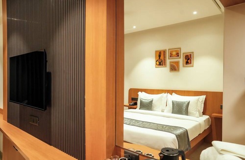 Jalgaon Hotel | Mastiff Hotel Crystara, Jalgaon
