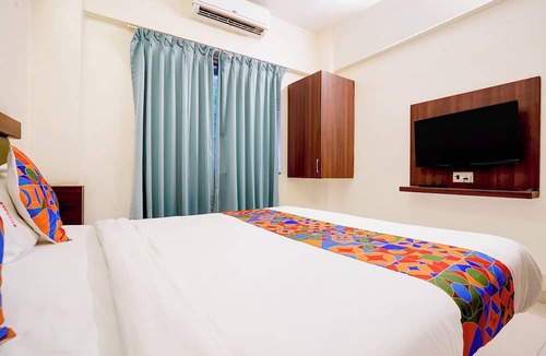 Hadapsar Hotel | Fabhotel Ar Residency I