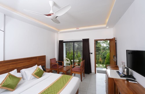 Kunchithanny Resort | Zeezmount Resorts & Spa Munnar