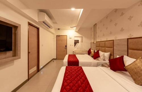 Madurai Main Hotel | Gopuram Grand