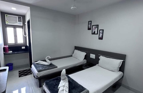 Kalbadevi Hotel | HOTEL RS REGENCY