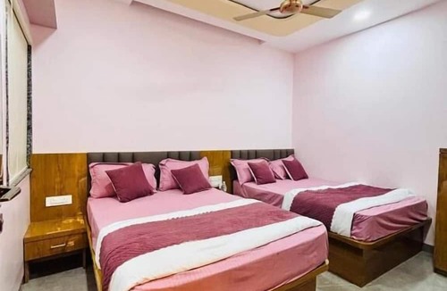 Ellora Cabin | SAIRAM RESIDENCY