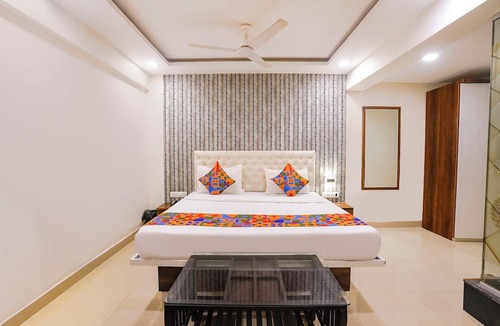 Kolegaon Hotel | Fabhotel Arsh Executive Inn