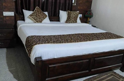 Avarghani Hotel | The Palash Vann Resort