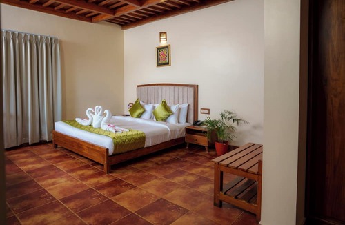 Pallivasal Hotel | Bracknell Resort Munnar