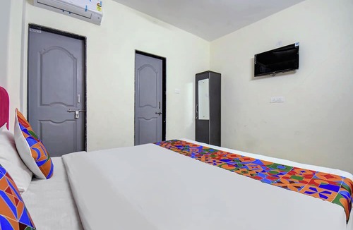 Phase 1 Hotel | Fabhotel Golden Eagle Executive