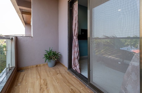 Devgad Hotel | Hotel Aaradhya Crown